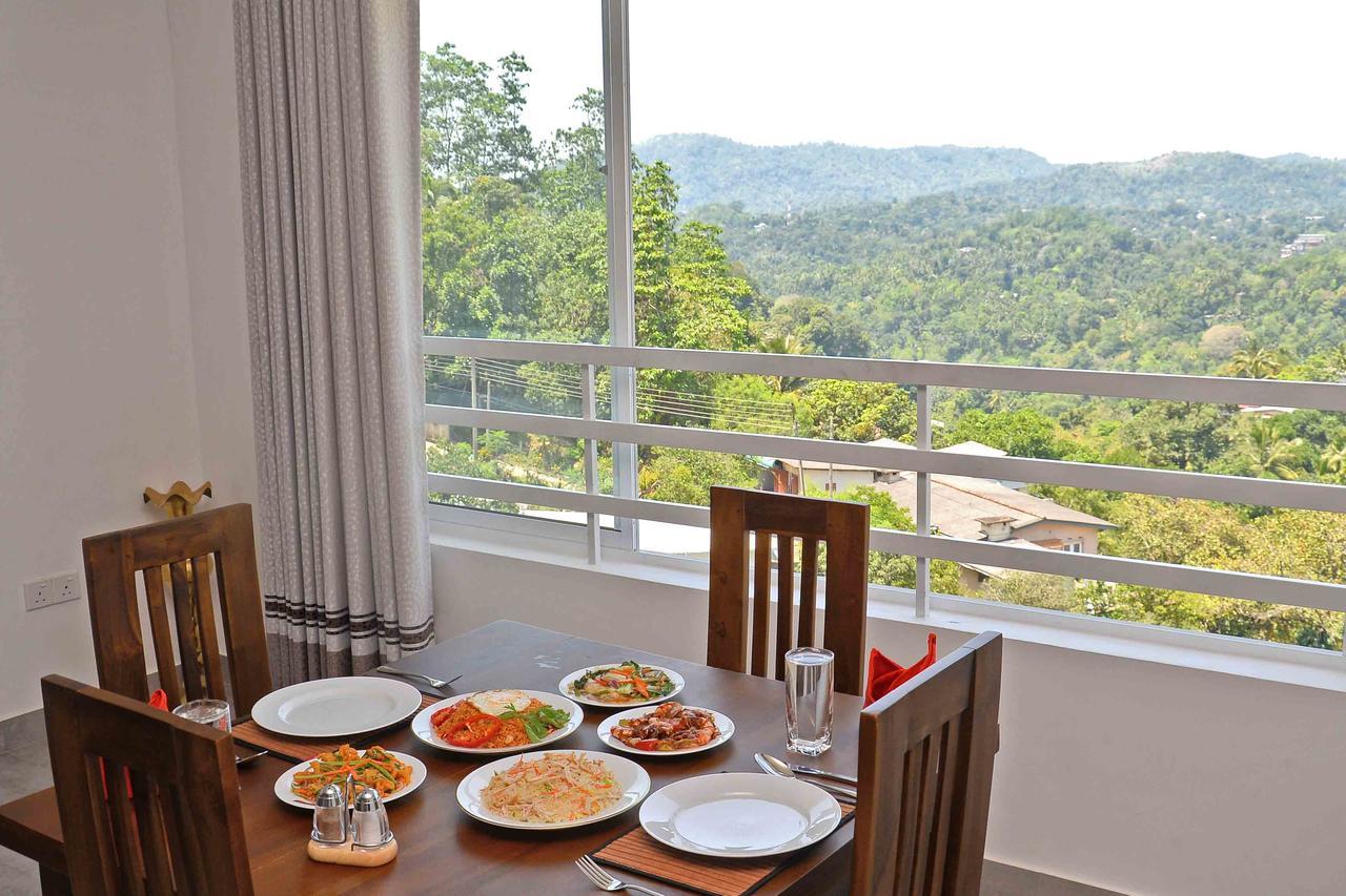 Red Chillies Tourist Inn Kandy Luaran gambar