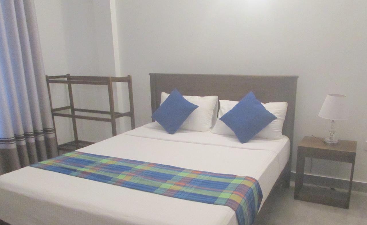 Red Chillies Tourist Inn Kandy Luaran gambar