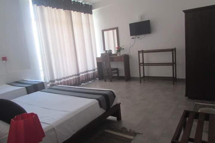 Red Chillies Tourist Inn Kandy Luaran gambar